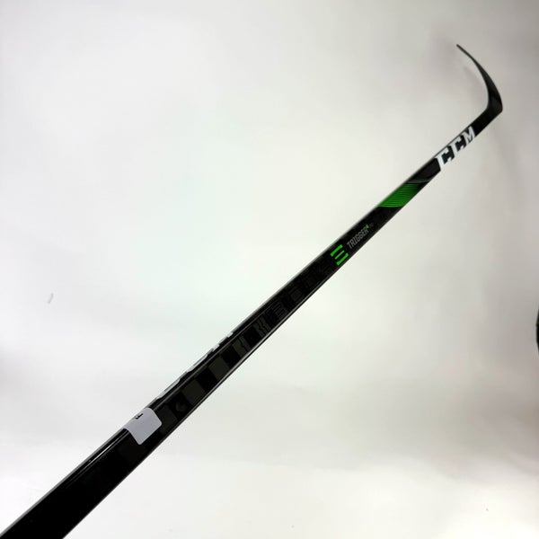 New Right CCM Ribcor Trigger 4 Pro | 75 Flex P88 Curve Grip | F86
