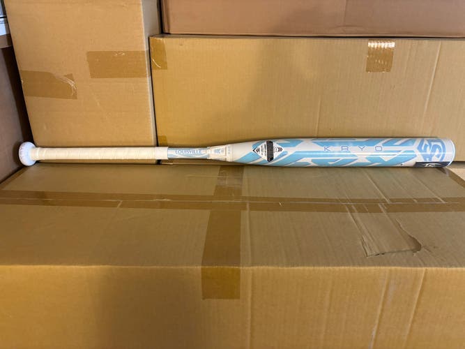 New 2025 Louisville Slugger Kryo Frost Fastpitch Softball Bat - 33 Inch/23oz.