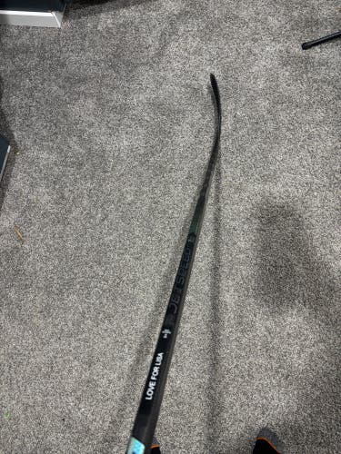 Senior CCM Jetspeed FT7 Pro Right Handed Hockey Stick similar to p28 90 Flex