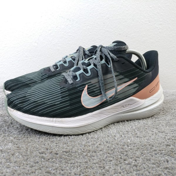 Nike Air Winflo 9 Womens Size 11 Running Shoes DD8686-004 Black Low Top Sneakers