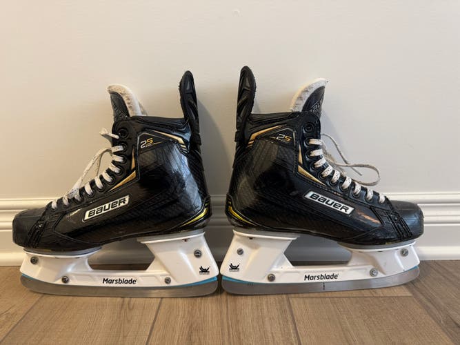 2018 Bauer Supreme 2S Pro Hockey Skates Regular Width 8.5 (Used)