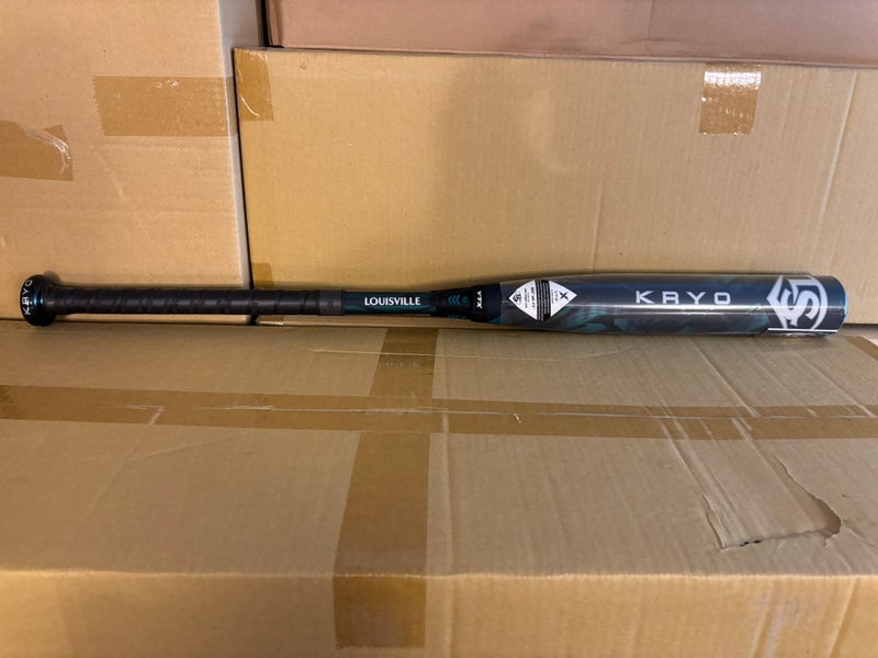 New 2025 Louisville Slugger Kryo Fastpitch Softball Bat - 29 Inch/18oz.