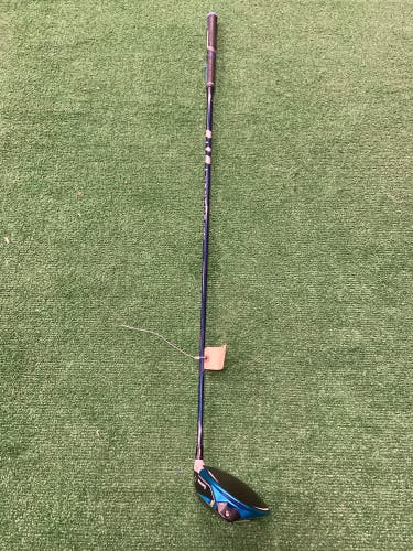 Men's TaylorMade SIM2 MAX-D Driver Right Handed Regular Flex 10.5 Loft (Used)