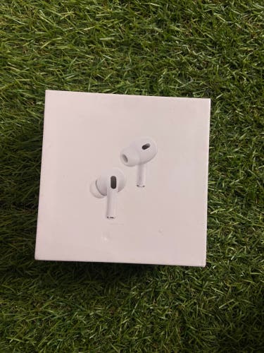 Apple Airpods Pro (2nd Generation) Headphones (Used)