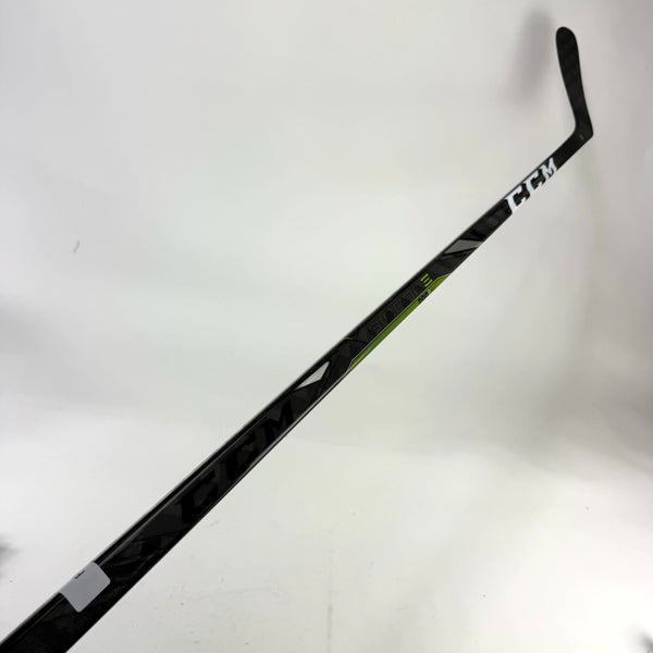 New Left CCM Ribcor Trigger 3 Pro | 75 Flex P29 Curve Grip | F46