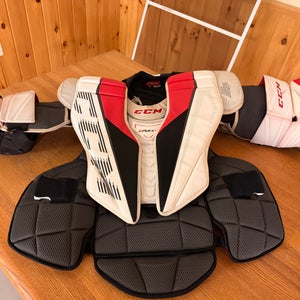 Medium CCM Eflex 5.9 Goalie Chest Protector (Used)