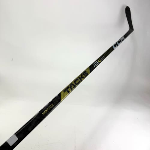 New Left CCM Tacks AS5 Pro | 75 Flex P28 Curve Grip | F54