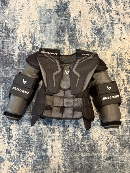 Small 2025 Bauer GSX Goalie Chest Protector (New)