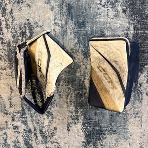 2023 CCM Extreme Flex 6 Pro Regular (Used)