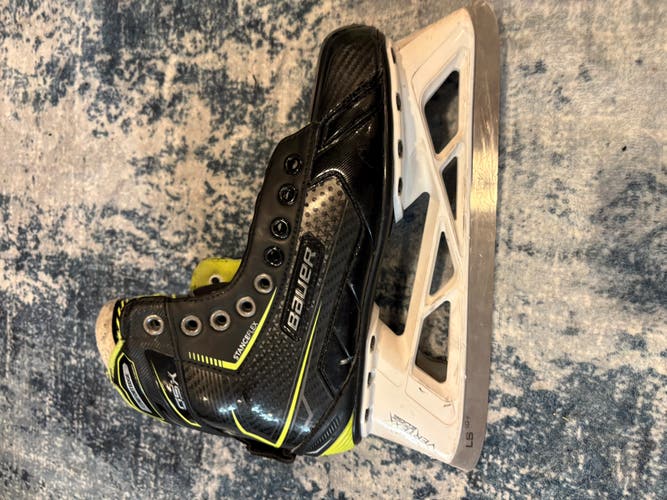 2021 Bauer GSX Hockey Goalie Skates Regular Width 6 (Used)