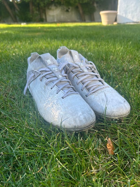 Men's Size M 9.5 (W 10.5) Under Armour Blur Smoke 2.0 Low Top (Used)