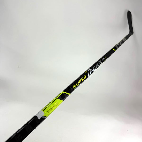 New Left CCM Super Tacks AS3 Pro | 85 Flex P88 Curve Grip | F64