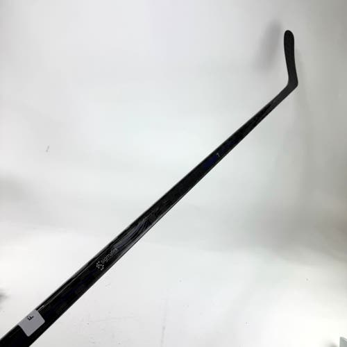 New Left CCM Ribcor Trigger 7 | 75 Flex P88 Curve Grip | F114