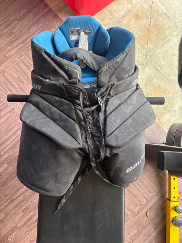 Junior XL 2020 Bauer GSX Hockey Goalie Pants (Used)