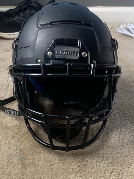 Brand New Schutt F7 VTD Adult Football Helmet - Size Large, Black (READ DESCRIPTION)