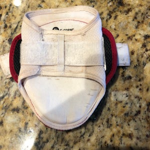 White Junior Elbow Protection (Used)