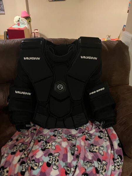 Medium Vaughn Goalie Chest Protector (Used)