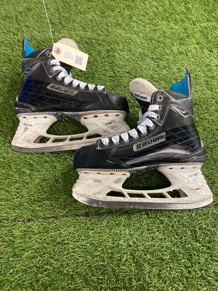 Bauer Nexus 8000 Hockey Skates Regular Width Size 6 (Used)