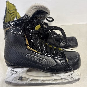 Junior Size 3 Bauer Supreme Elite Ice Hockey Skates.