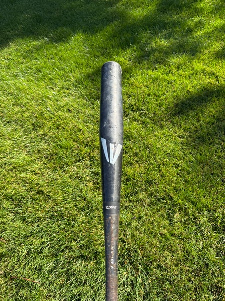 2017 Easton Mako Beast Composite BBCOR Certified Bat (-3) 30 oz 33" (Used)