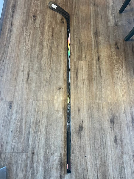 Senior Bauer Proto-R Left Hand Hockey Stick P28 77 Flex (New)