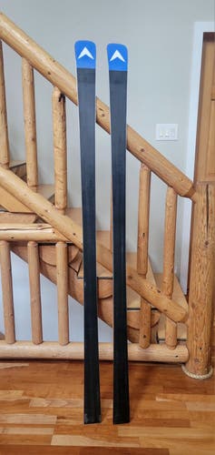 Unisex 2024 Racing 185 cm Dynastar Speed WC FIS GS Skis Without Bindings (Used)