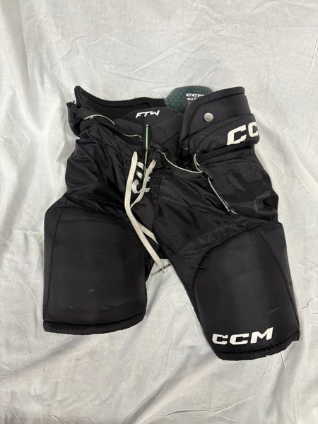 Women's Junior Large CCM Jetspeed FTW Hockey Pants (Used)