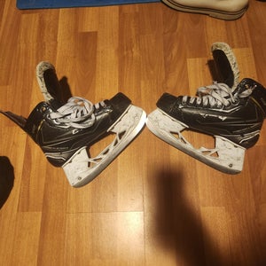 CCM RibCor 66K Hockey Skates Size 4 (Used)