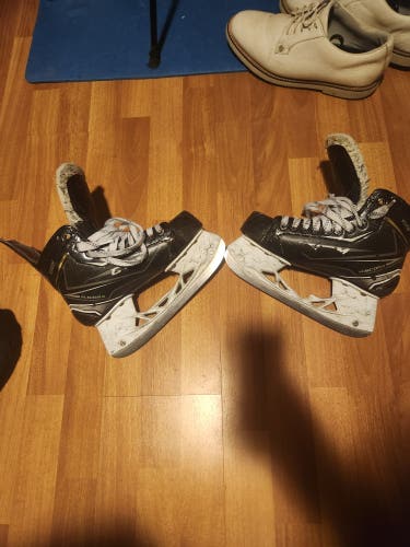 CCM RibCor 66K Hockey Skates Size 4 (Used)
