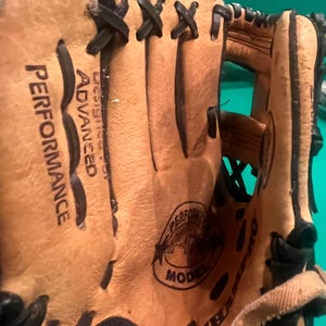 Champro LH Baseball Glove 11" (Used)