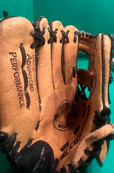 Champro LH Baseball Glove 11" (Used)