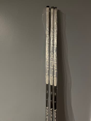 Senior Bauer Team Nexus Right Handed Hockey Stick P92 87 Flex (New)