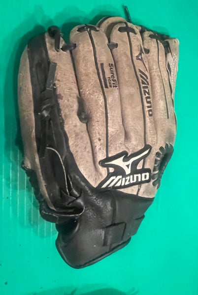 Mizuno RH Infield Baseball Glove 10.5" (Used)
