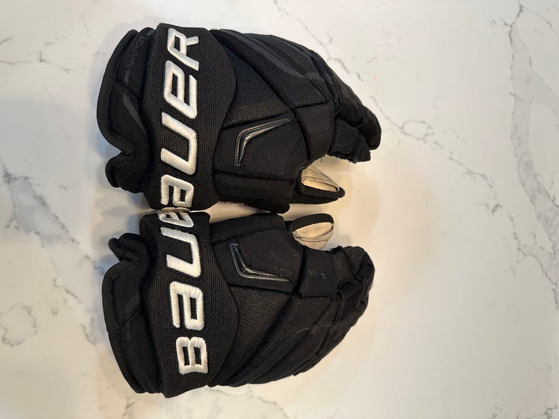 Bauer Vapor APX2 Pro Gloves 13" (Used)