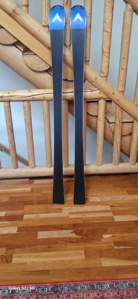 Unisex 2024 Racing 150 cm Dynastar Speed WC FIS SL Skis Without Bindings (Used)