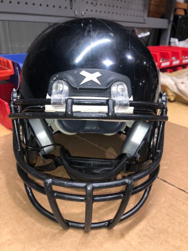 USED XENITH X2E+ YOUTH FOOTBALL HELMET - LARGE - BLACK
