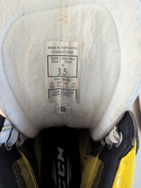 CCM Classic Plus Hockey Skates Regular Width Size 3.5 (Used)