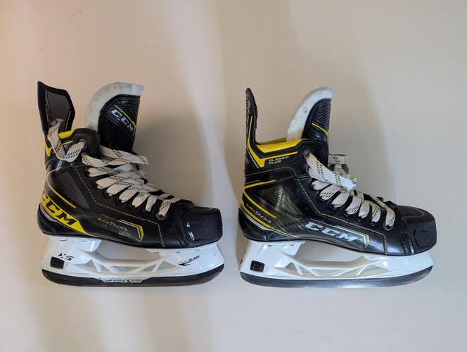 CCM Classic Plus Hockey Skates Regular Width Size 3.5 (Used)