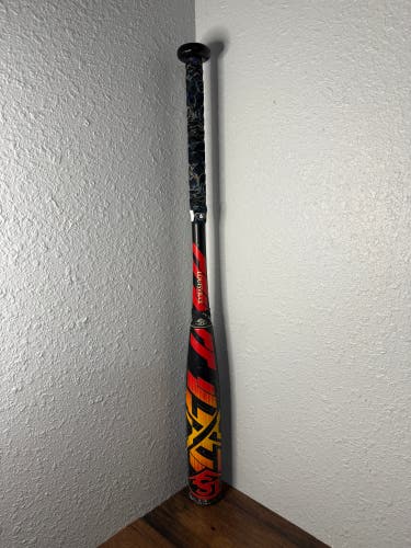 Louisville LXT 28/17 (-11) Fastpitch Softball Bat