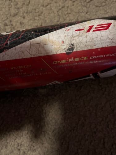 Louisville Slugger USSSA Certified Bat (-13) 17 oz 30" (Used)