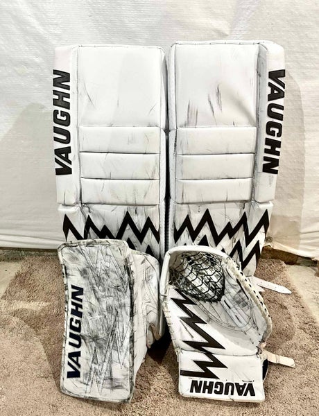 Hersheys Bears Vaughn pro stock Pro Elite goalie full set