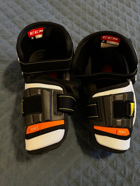 Senior Large CCM Tacks Pro Elbow Pads Pro Stock (New)