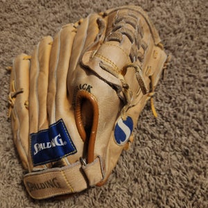 Spalding RH Competition Series Dwight Gooden Baseball/Softball Glove 13" (Used)