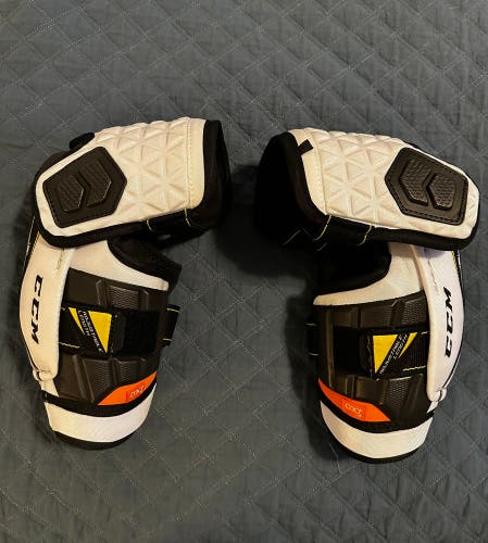 Senior Large CCM Tacks Pro Elbow Pads Pro Stock (New)