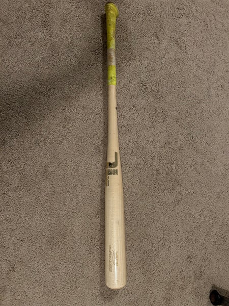 FT23 Axe Tucci Bat 31.5 oz 34" (Used)