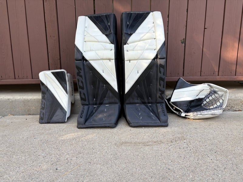 34”+2 2021 CCM Eflex 5 Custom Goalie Full Set Pro Stock (Used)