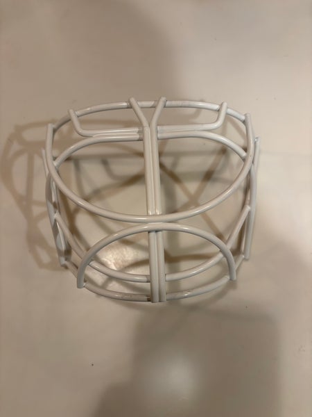 Senior Bauer Goalie Cage Pro Stock (New)