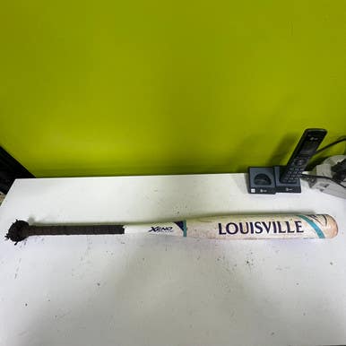 Used Louisville Slugger XENO PLUS BB/SB Fastpitch Bat 30" 11307-S000258744