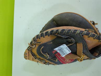 Used Rawlings PLAYERS PREFERRED BB/SB Catchers RH Throw None 33" 11307-S000257362