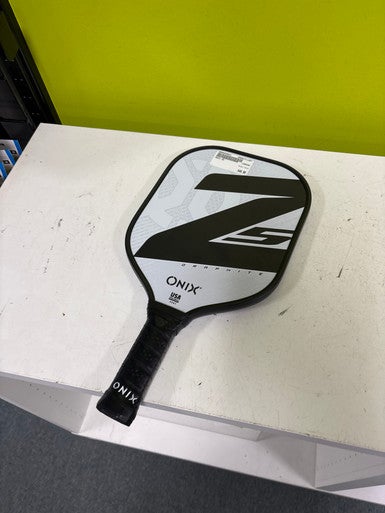 Used ONIX Pickleball Racquet None 11307-S000259021